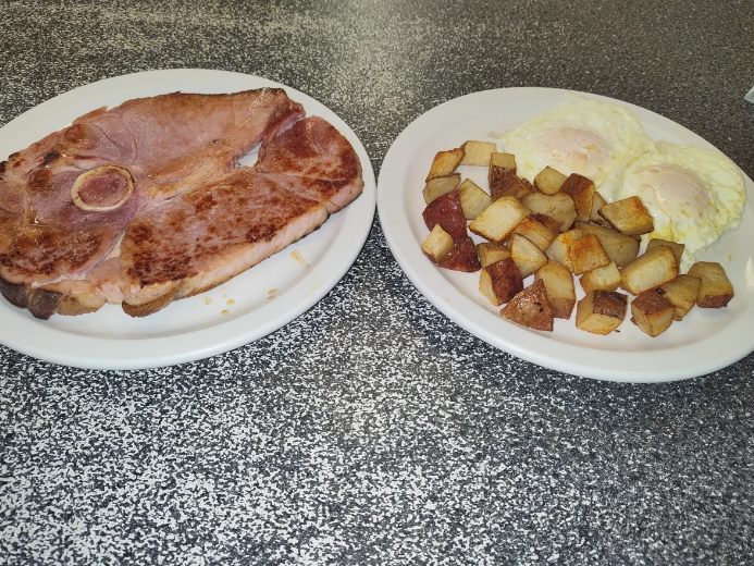 Plummer's Family Restaurant food